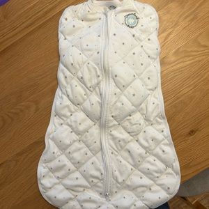Dreamland baby weighted 0-6 month swaddle